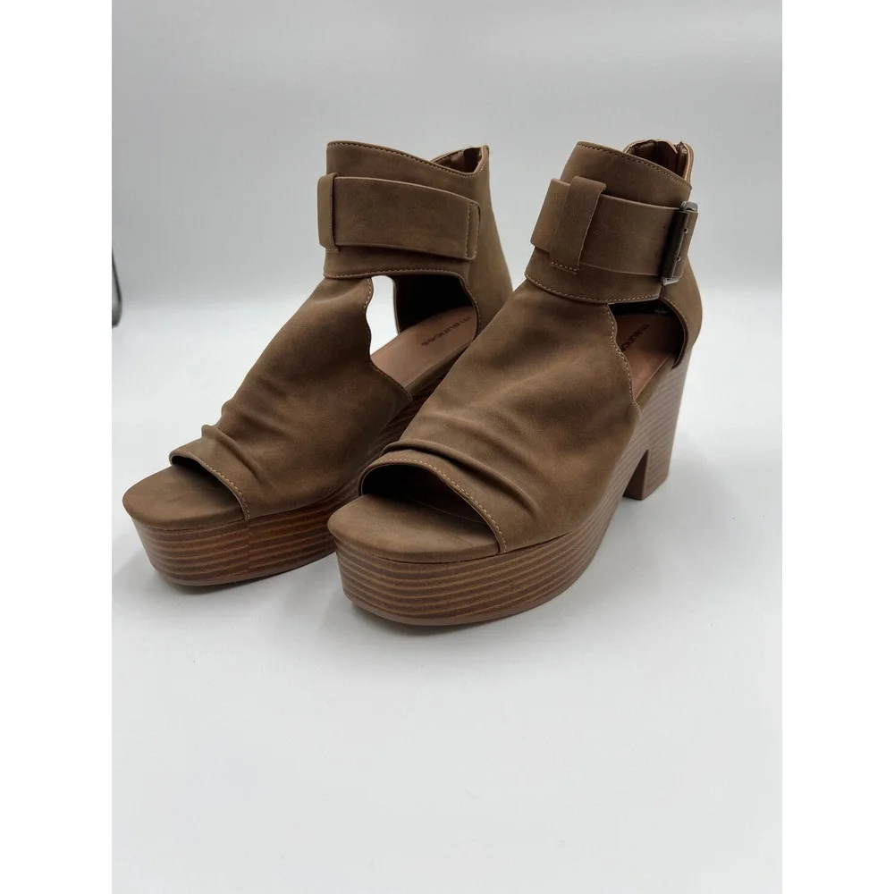 Maurices Waverly Brown Buckle Block Heel Platform Sandals 8.5 209996